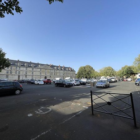 Ferienwohnung Chez Jean-Yves Et Zoe - La Boheme - Au Calme, Tres Propre, Proche Parkings Niort Exterior foto